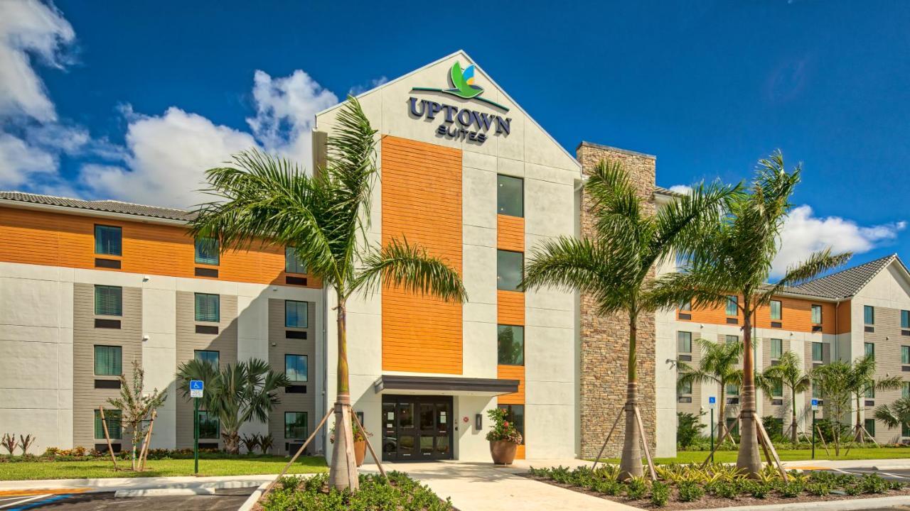 Uptown Suites Extended Stay Tampa Fl - Riverview Exterior foto